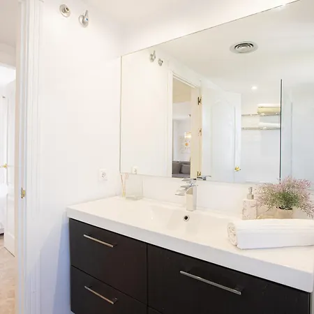 Apartment Penthouse Naranjos - Walk To Banus *